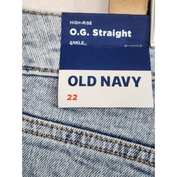 Old Navy O.G. Straight Ripped Ankle Jeans Size 22 NWT Raw Hem Light Wash - Picture 6 of 8